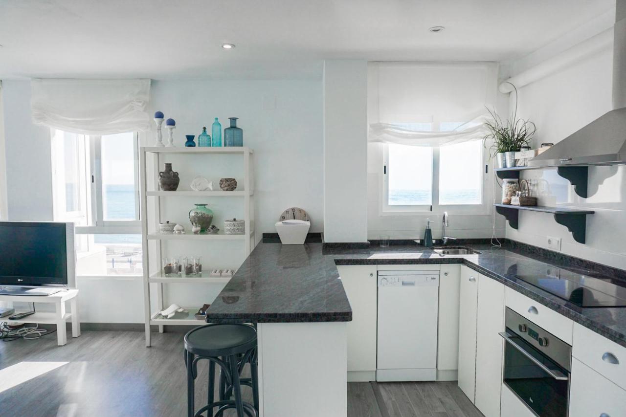 Wintowinrentals Amazing Apartment With Sea View Málaga Exterior foto