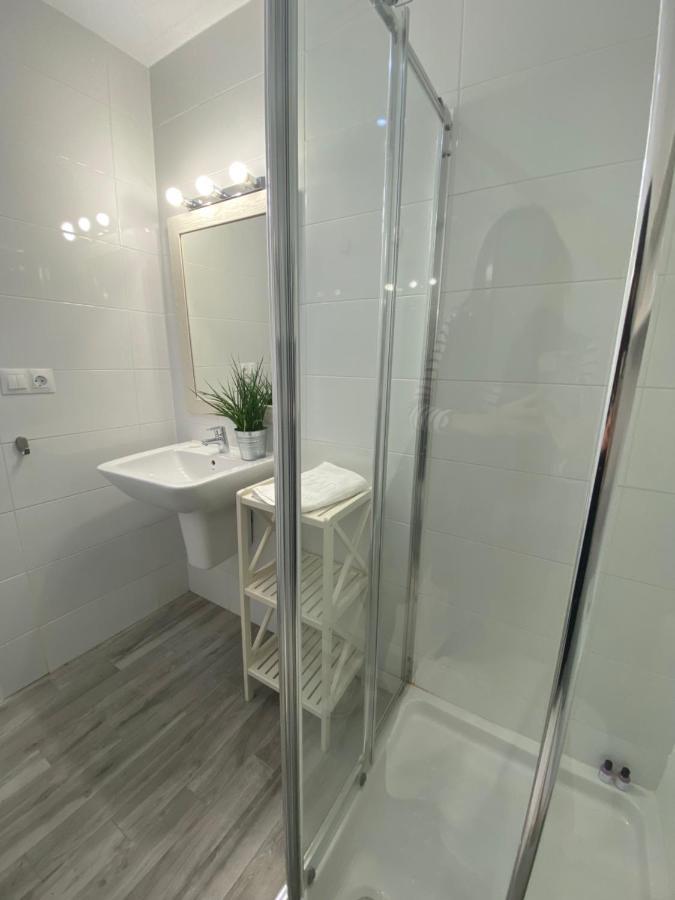 Wintowinrentals Amazing Apartment With Sea View Málaga Exterior foto